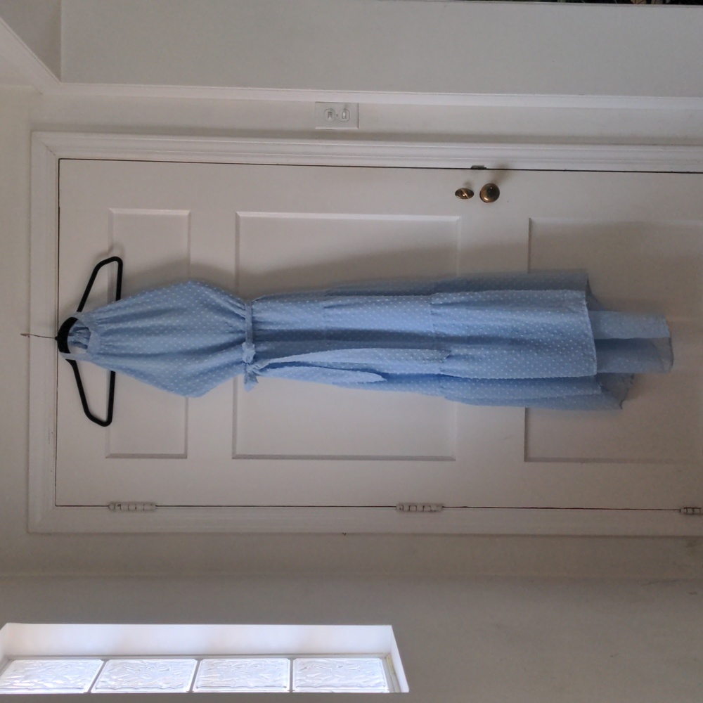 Pretty Garden Halter Baby Blue Textured Low Back Maxi Dress Size M (Fits like L)